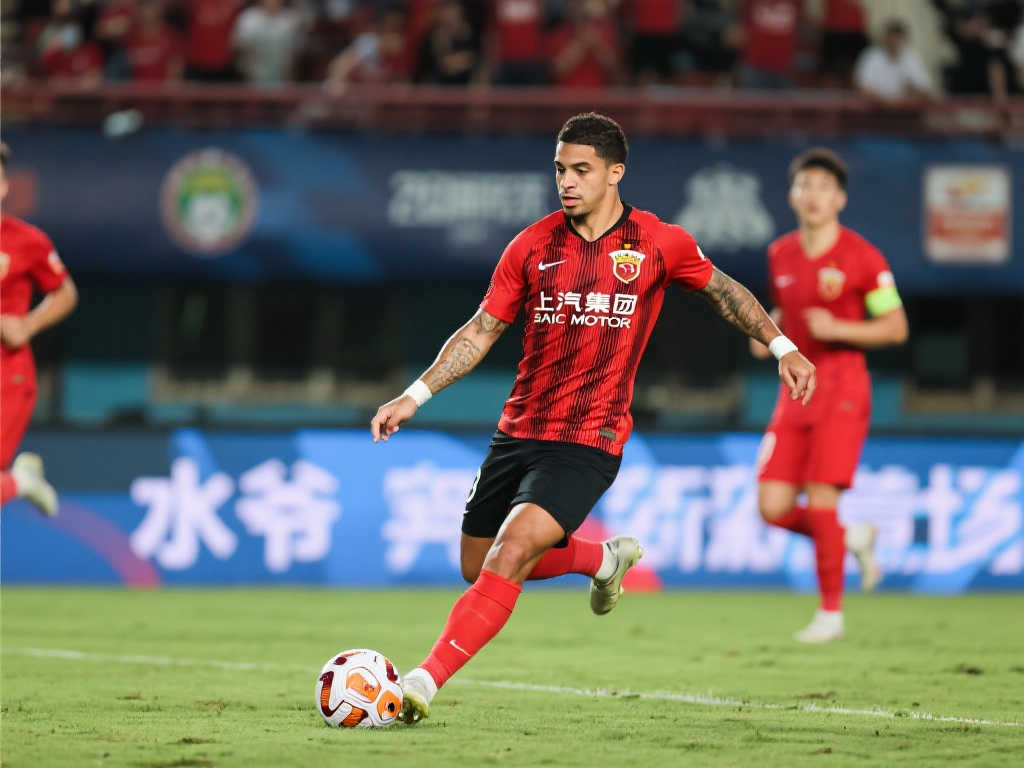 怀与尊重 怀与尊重